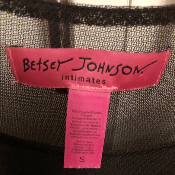 Betsey Johnson intimate floral wear/Summer top - Picture 4 of 4